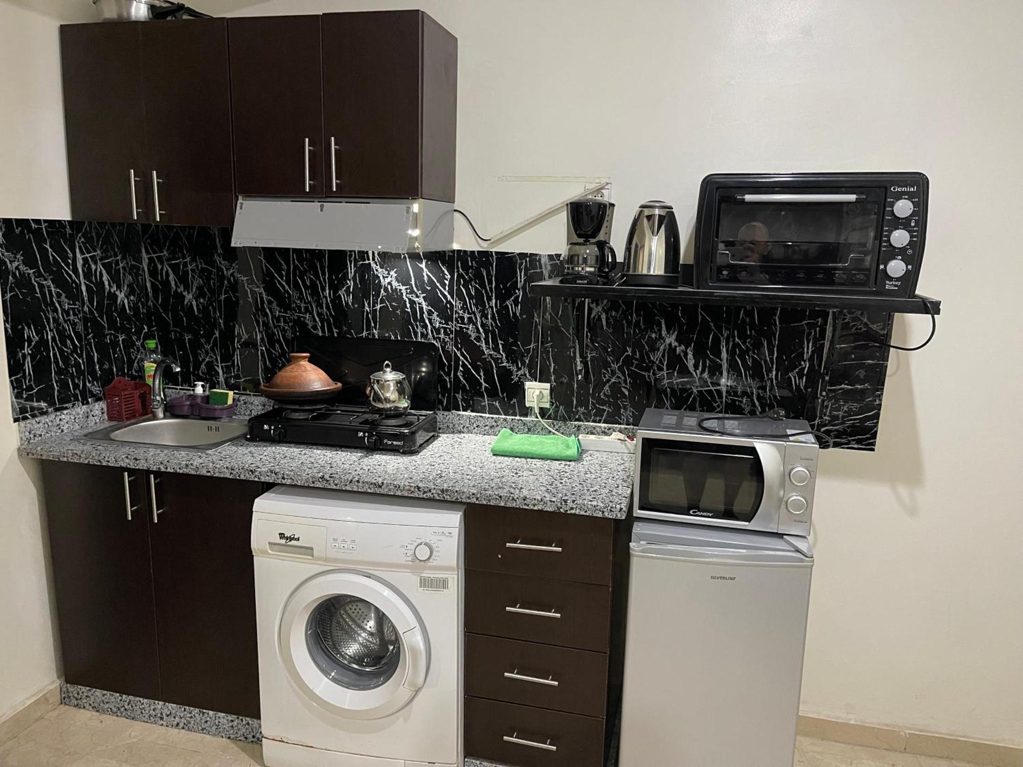 30 Au 5 Eme Etage Avec Balcon Appartement *